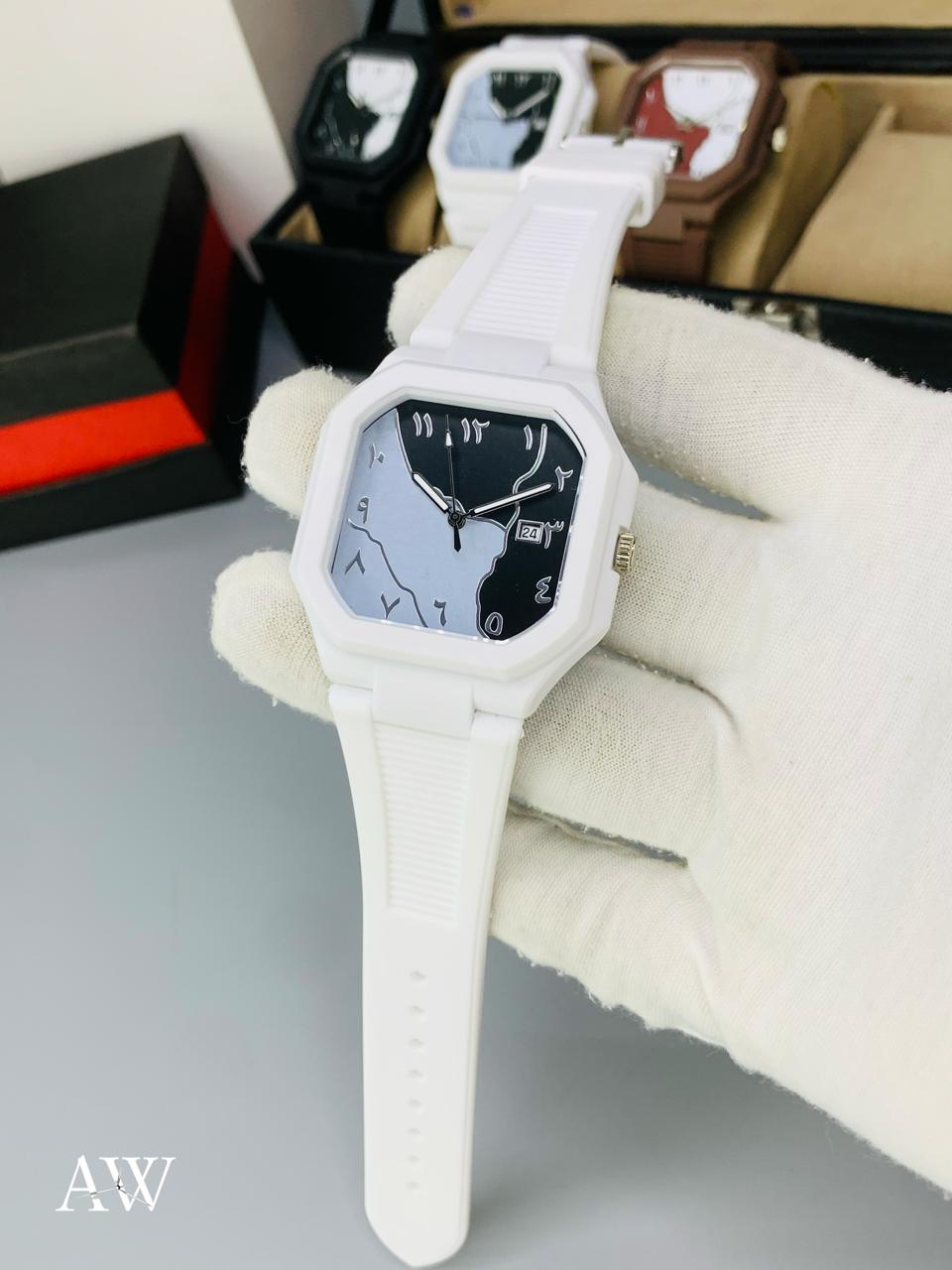 Square Aura New Arrivals